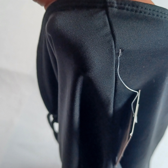 Jantzen Womens Size 12 Black Halter Marion Ring One Piece Swimsuit New With Tag - Picture 11 of 11